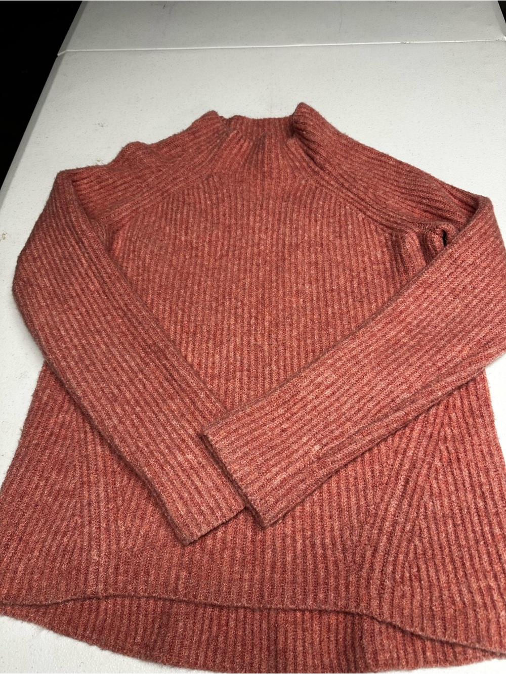 Madewell Cozy Ribbed Mock-Neck Sweater - Rust Pink